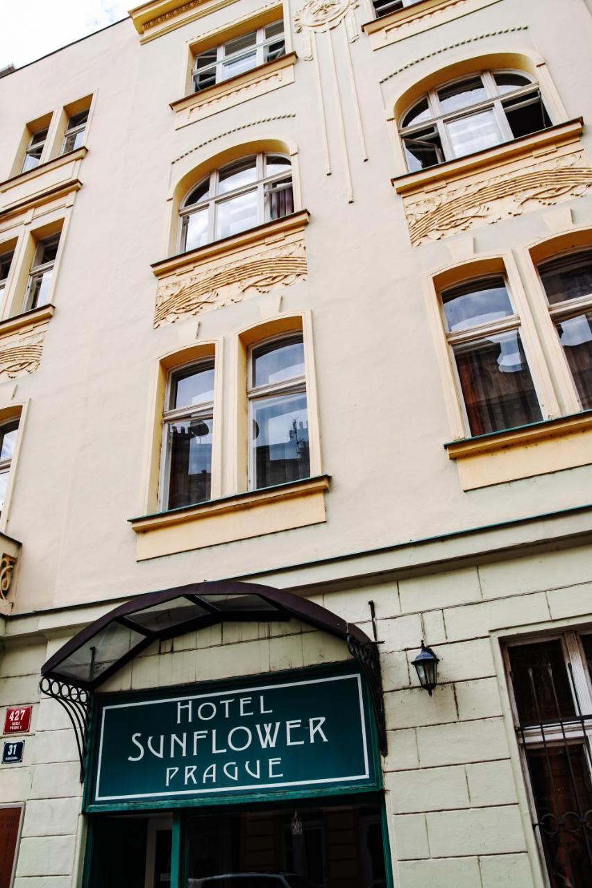 Hotel Sunflower Prague Exterior photo